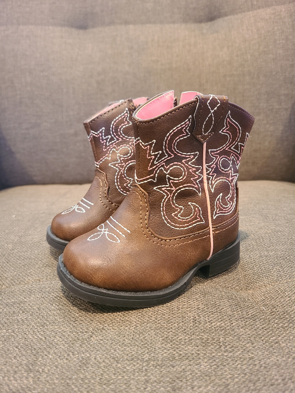 Brown Wonder Nation Toddler Western Cowgirl Embroidered Boots (Read Description)